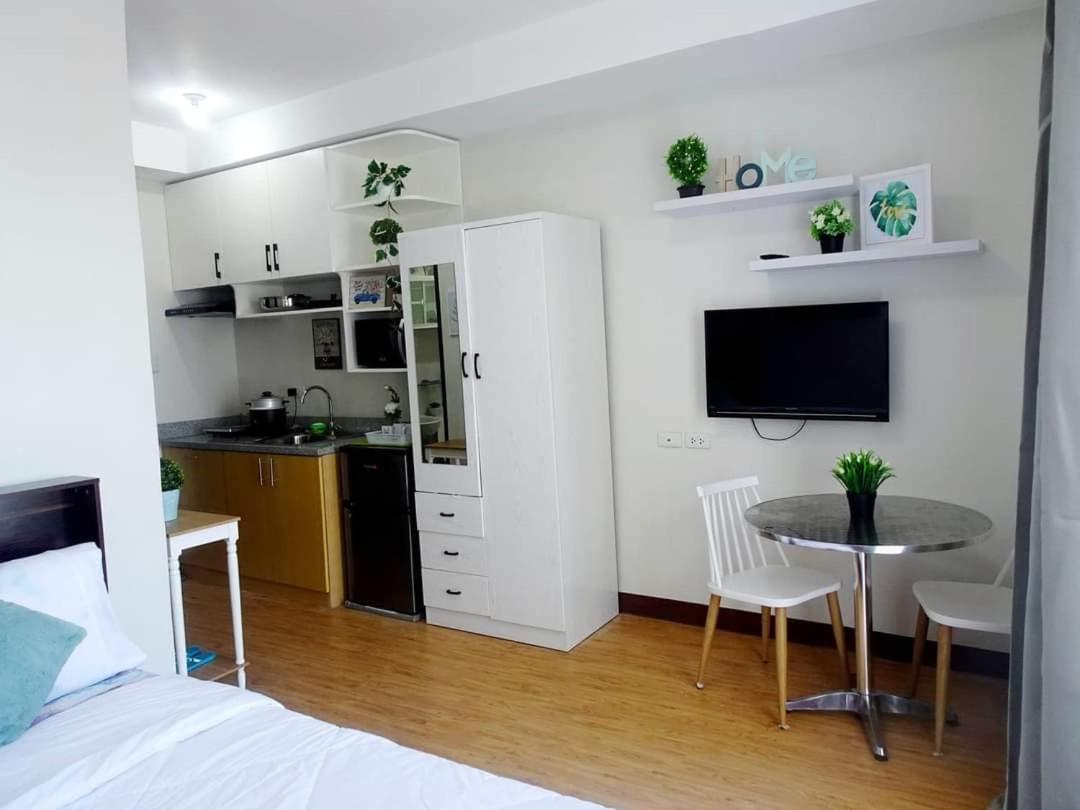 Mesaverte Deluxe Studio With Balcony Кагаян-де-Оро Экстерьер фото